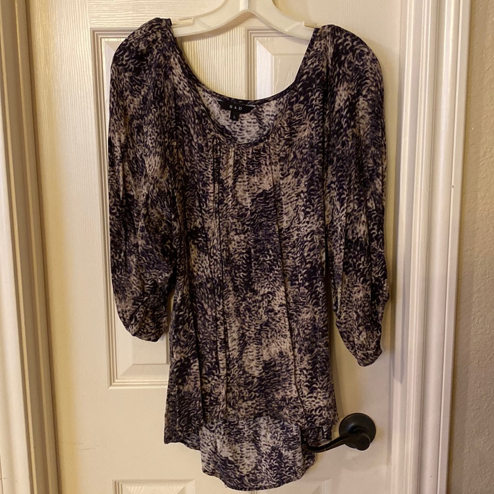 S & D blouse